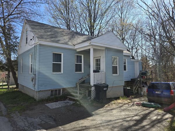 18 Boynton Street , Bangor, ME 04401