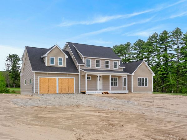 47 Fairway Drive, Naples, ME 04055