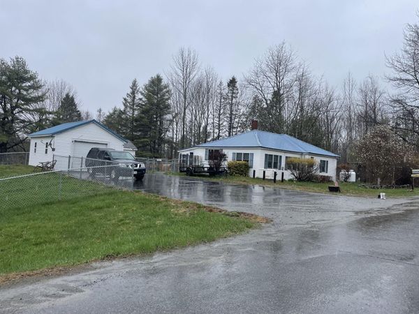 186 Ellms Road, Ripley, ME 04930
