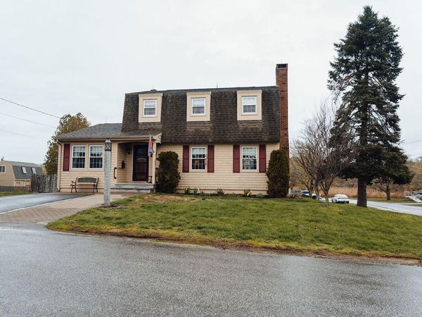 3 Mathews Avenue, Bath, ME 04530