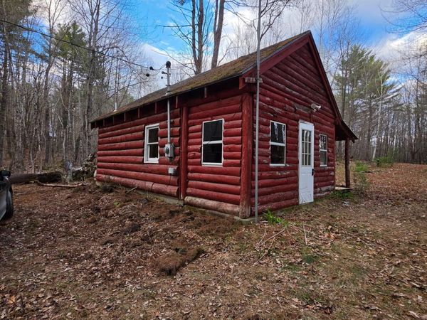 13 Mayhew Road, Starks, ME 04911