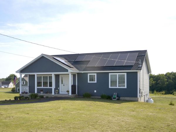 879 Blackstream Road, Hermon, ME 04401