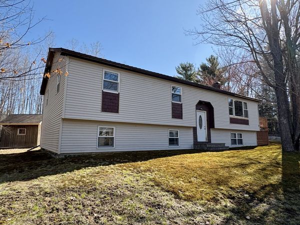 3 Mountainview Drive , Lincoln, ME 04457