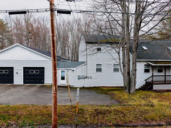 5 Carter Woods , Bradley, ME 04411