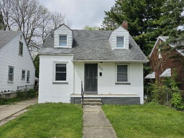 7283 Minock, Detroit, MI 48228