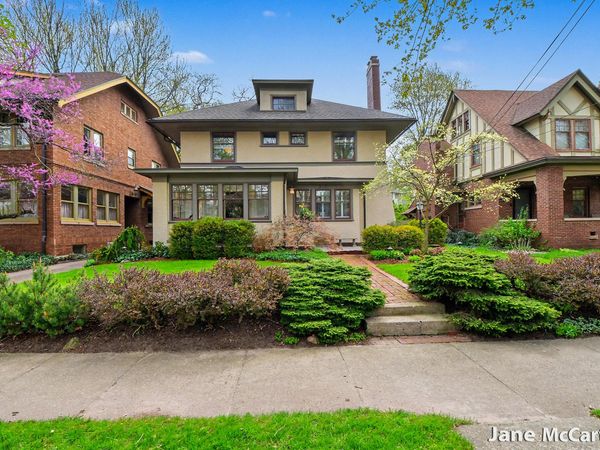 312 Morris Avenue SE, Grand Rapids, MI 49503
