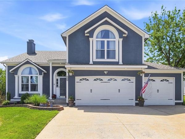 1506 Horseshoe Drive, Raymore, MO 64083