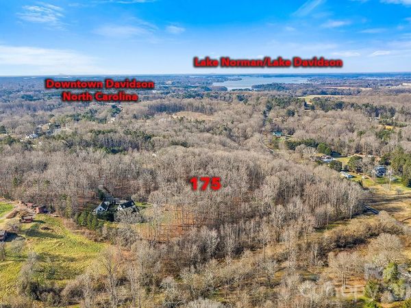 175 Stonehaven Drive, Mooresville, NC 28115
