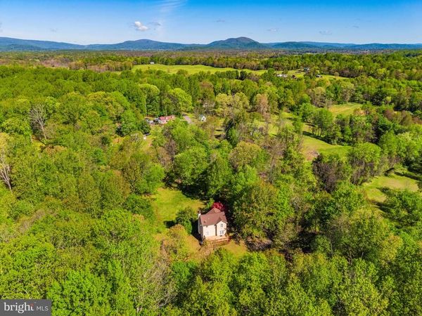 12151 DEERFIELD LANE , AMISSVILLE, VA 20106