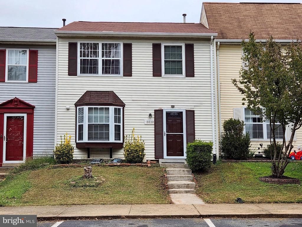 8638 Swann Court, Manassas Park, VA 20111 Main Photo
