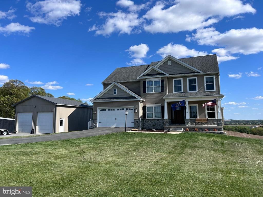 6792 HICKORY ROAD , STEWARTSTOWN, PA 17363