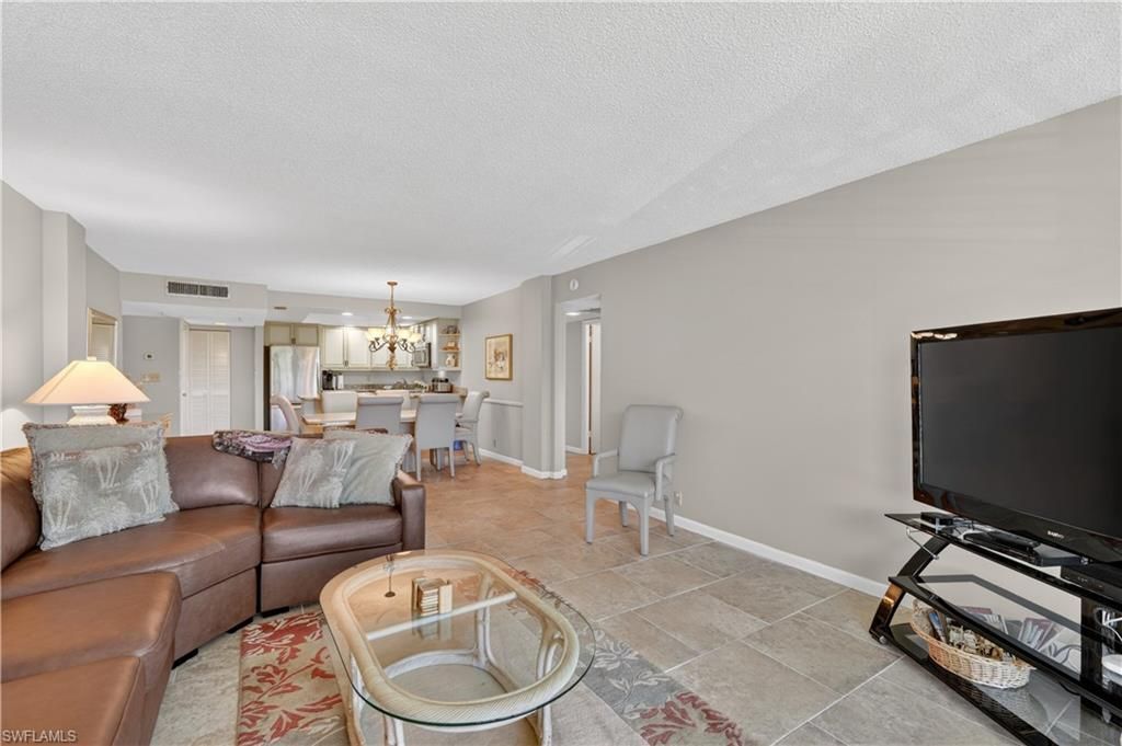 5 Bluebill Ave , Unit 201, Naples, FL 34108 Photo