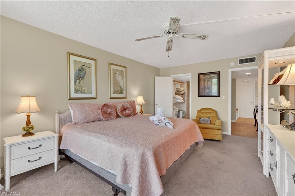 5 Bluebill Ave , Unit 201, Naples, FL 34108 Photo