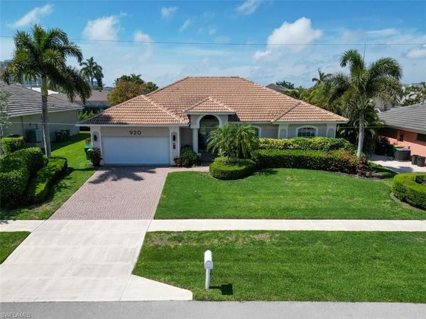 920 Montego CT , MARCO ISLAND, FL 34145