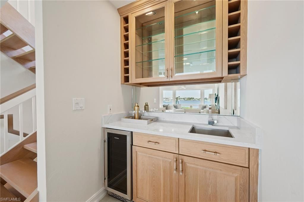 1301 Chesapeake Ave , Unit 1B, Naples, FL 34102 Photo