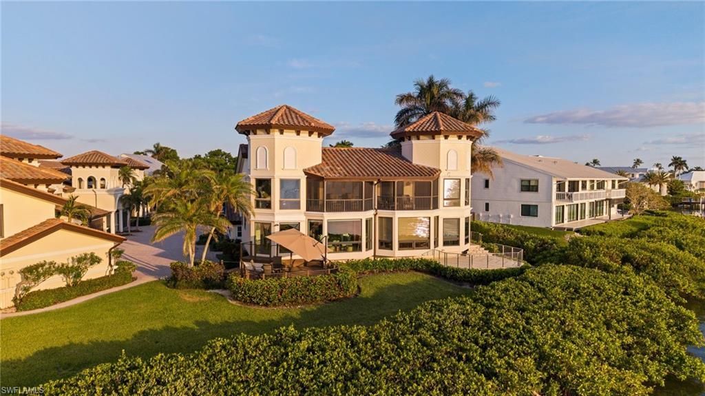 1301 Chesapeake Ave , Unit 1B, Naples, FL 34102 Photo