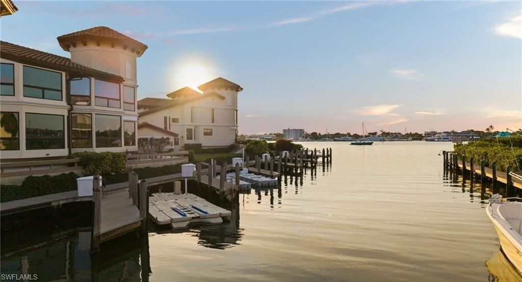 1301 Chesapeake Ave , Unit 1B, Naples, FL 34102 Photo