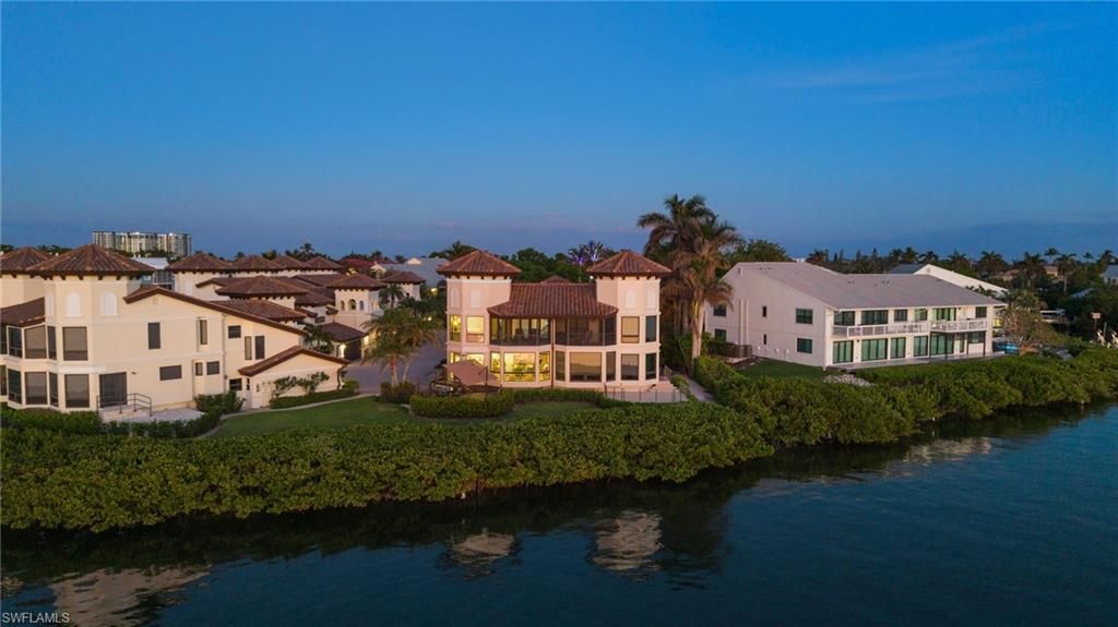 1301 Chesapeake Ave , Unit 1B, Naples, FL 34102 Photo