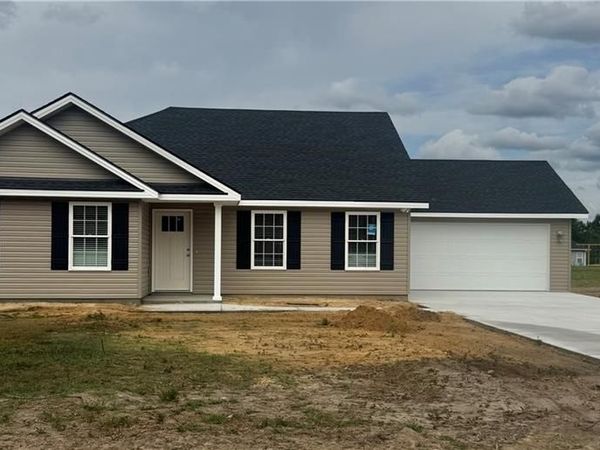 57 Crestview Road, Claxton, GA 30417