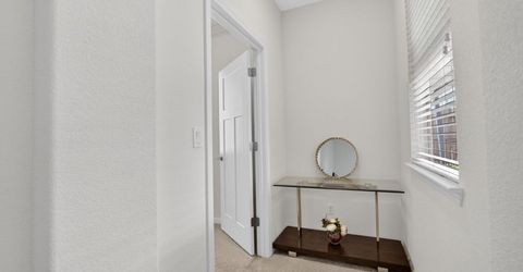 9315 Wild Lilac Cir, Sacramento, CA 95829 Photo