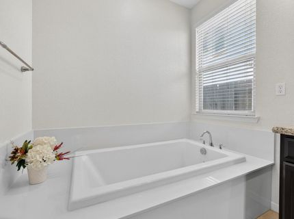 9315 Wild Lilac Cir, Sacramento, CA 95829 Photo
