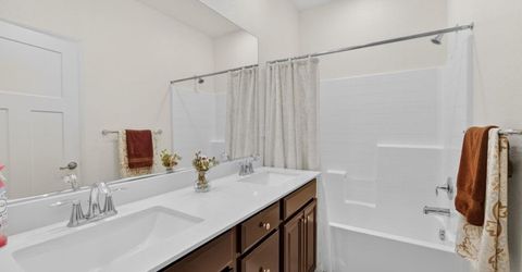 9315 Wild Lilac Cir, Sacramento, CA 95829 Photo