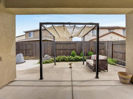 9315 Wild Lilac Cir, Sacramento, CA 95829 Photo