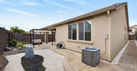 9315 Wild Lilac Cir, Sacramento, CA 95829 Photo