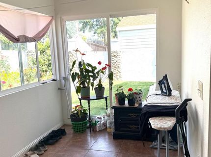 5913 Crowder, Sacramento, CA 95842 Photo