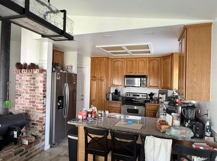5913 Crowder, Sacramento, CA 95842 Photo