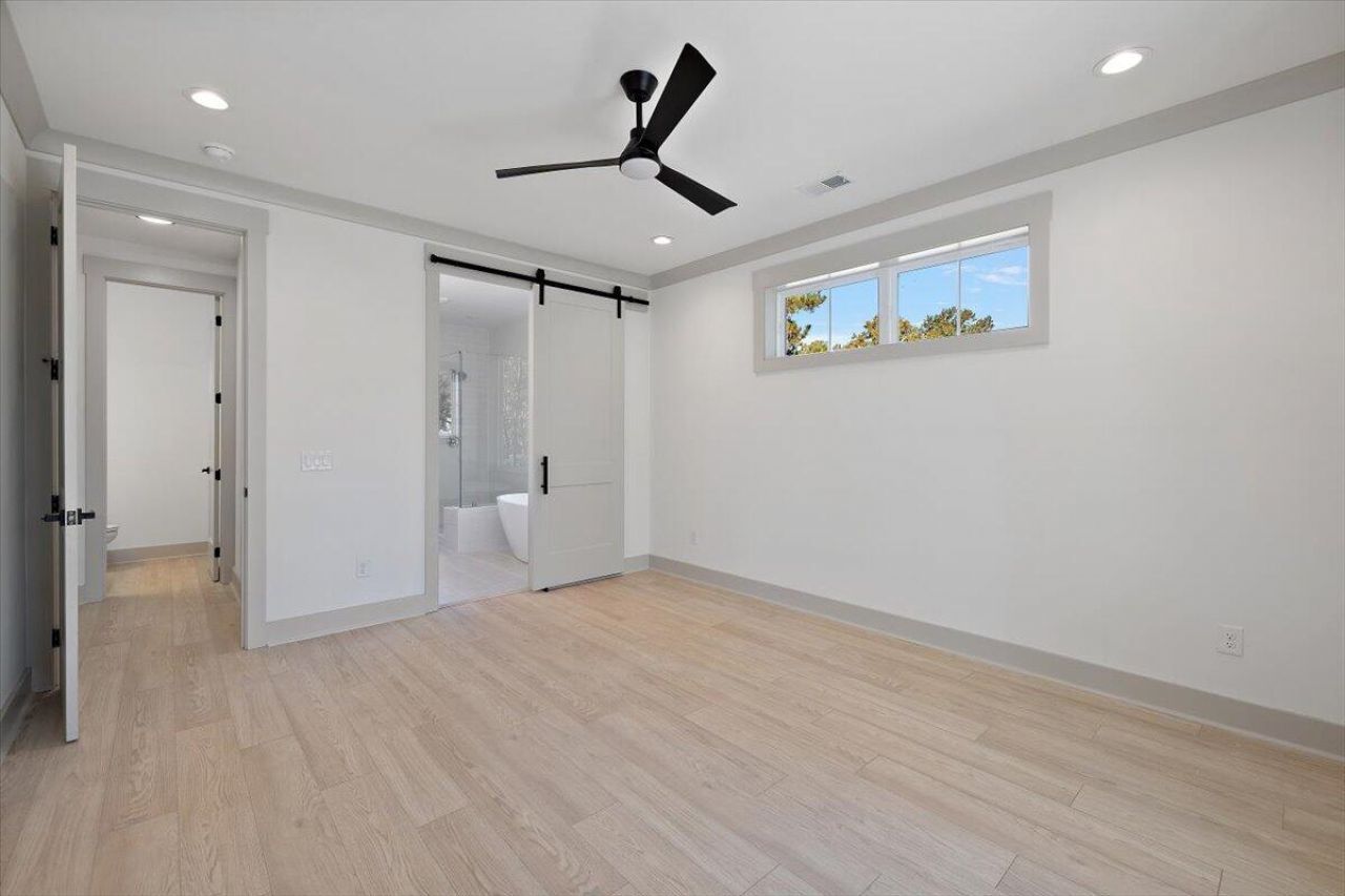 1500 Eagle Landing Boulevard Photo 19
