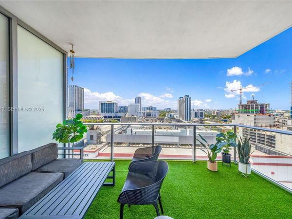851 NE 1st Ave, Unit 1408, Miami, FL 33132