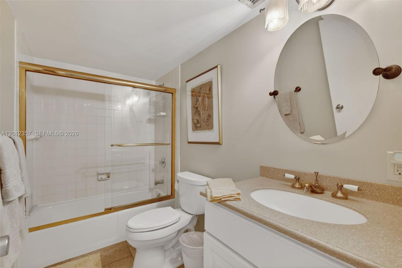 5 Bluebill , Unit 201, Naples, FL 34108 Photo