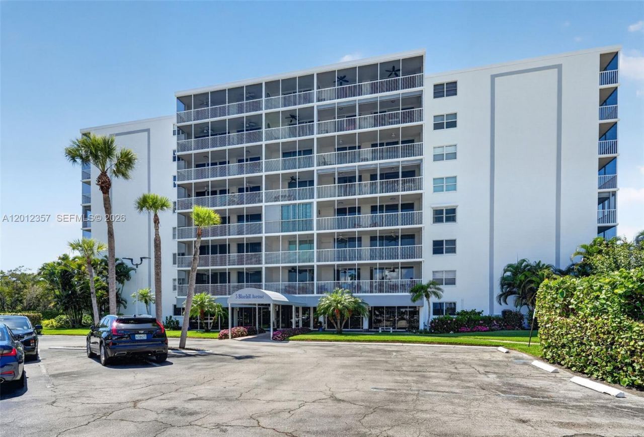 5 Bluebill , Unit 201, Naples, FL 34108 Photo