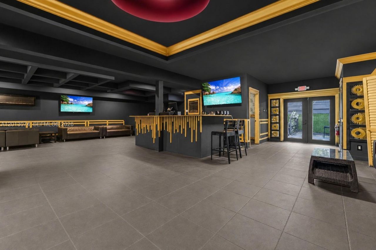 6546 Pembroke Rd , Miramar, FL 33023 Photo