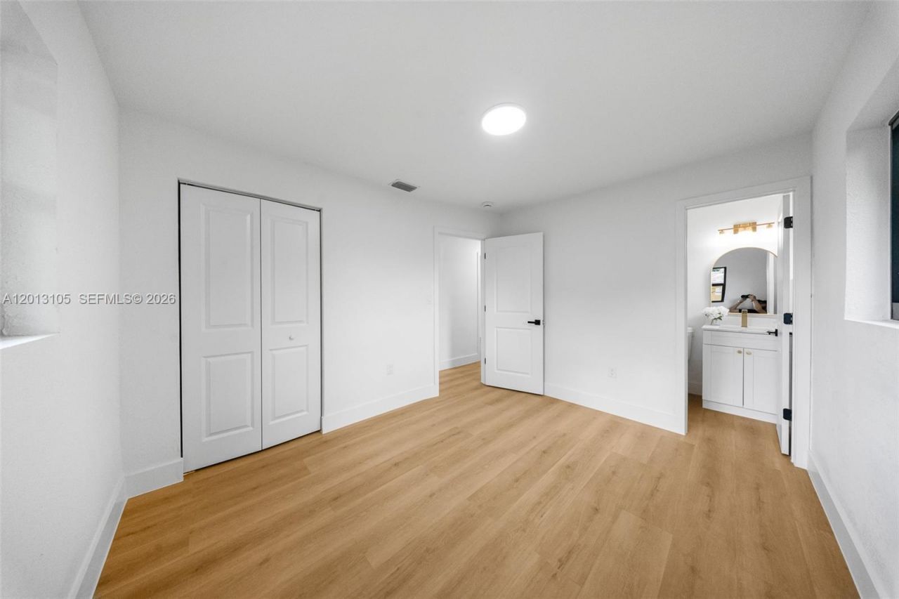 291 NW 184th Ter, Miami Gardens, FL 33169 Photo