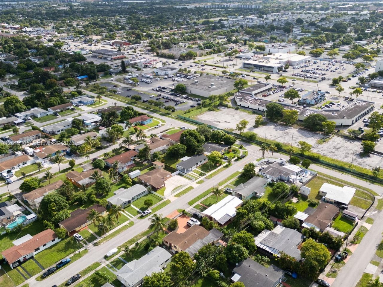 291 NW 184th Ter, Miami Gardens, FL 33169 Photo