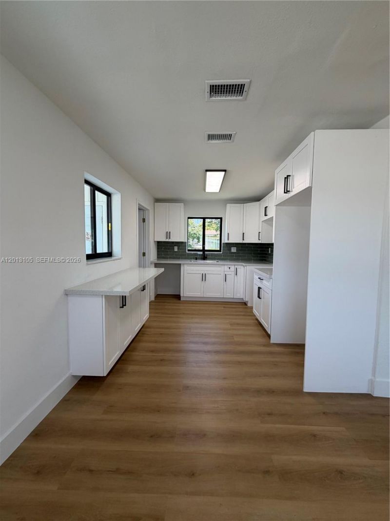 291 NW 184th Ter , Miami Gardens, FL 33169 Photo