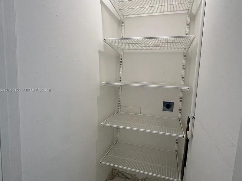 345 Ocean Dr , Unit 519, Miami Beach, FL 33139 Photo