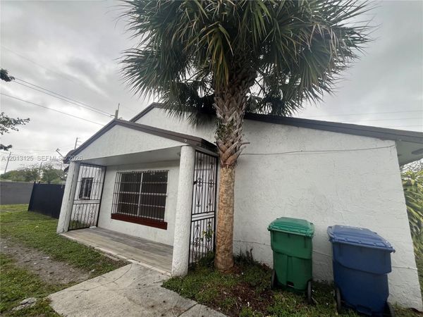 18182 NW 41st Pl , Miami Gardens, FL 33055