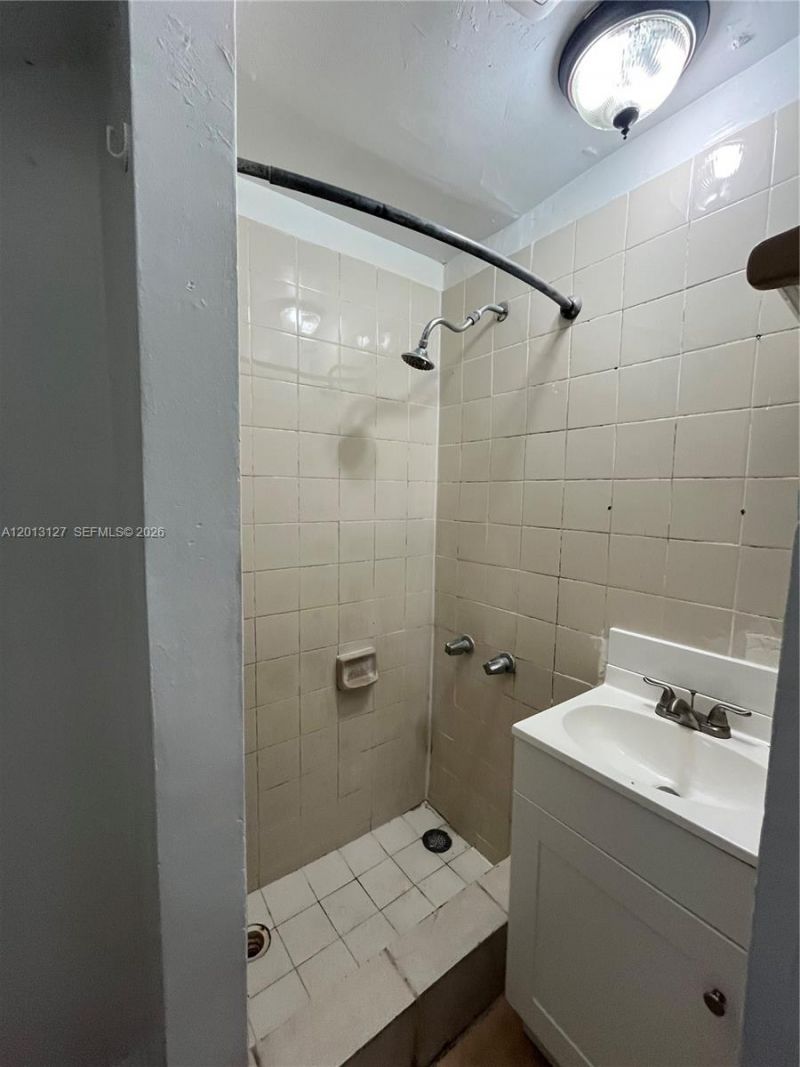 19363 NW 45th Ave, Miami Gardens, FL 33055 Photo