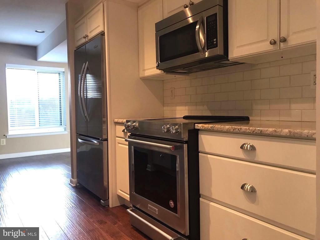 1750 OAKWOOD TERRACE , NARBERTH, PA 19072