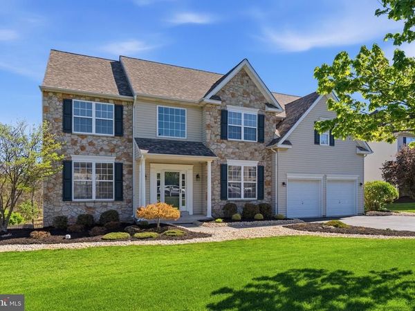 411 WINDY HILL ROAD , GILBERTSVILLE, PA 19525