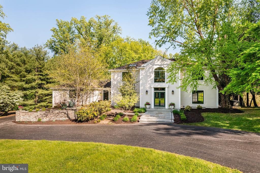 471 BISHOP HOLLOW ROAD , NEWTOWN SQUARE, PA 19073