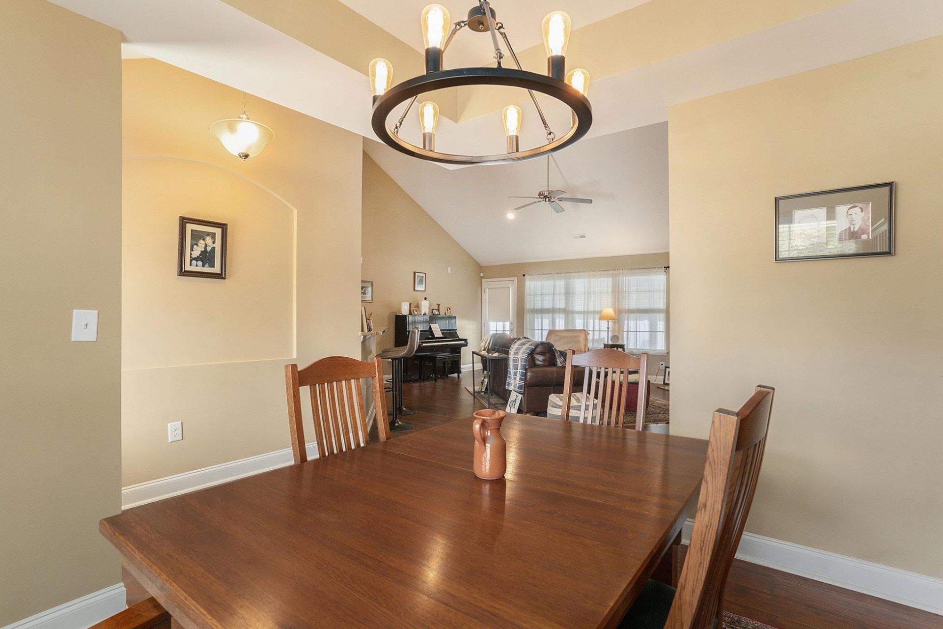 500 Cloverfield Ln.  Photo 11