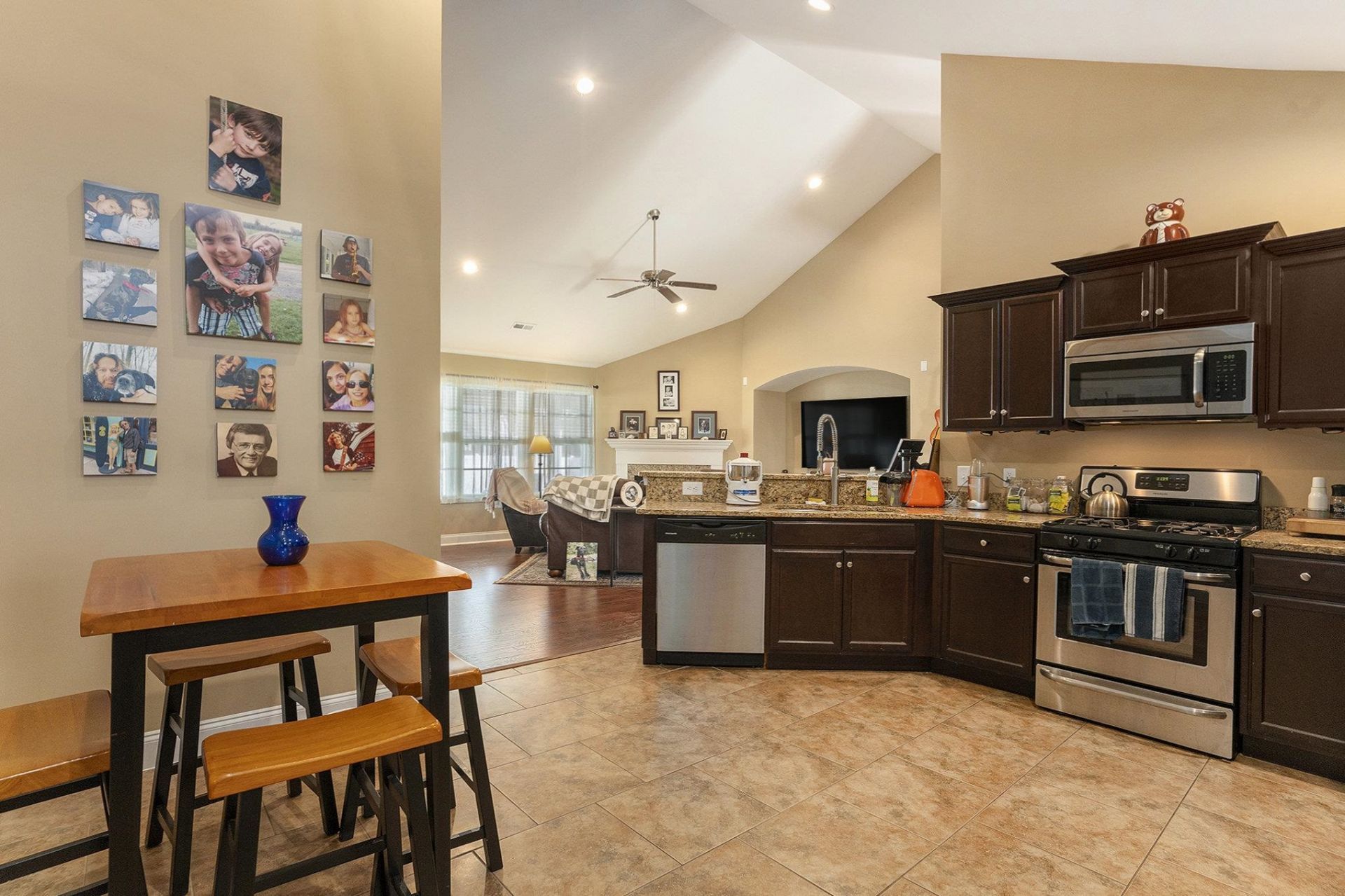 500 Cloverfield Ln.  Photo 13