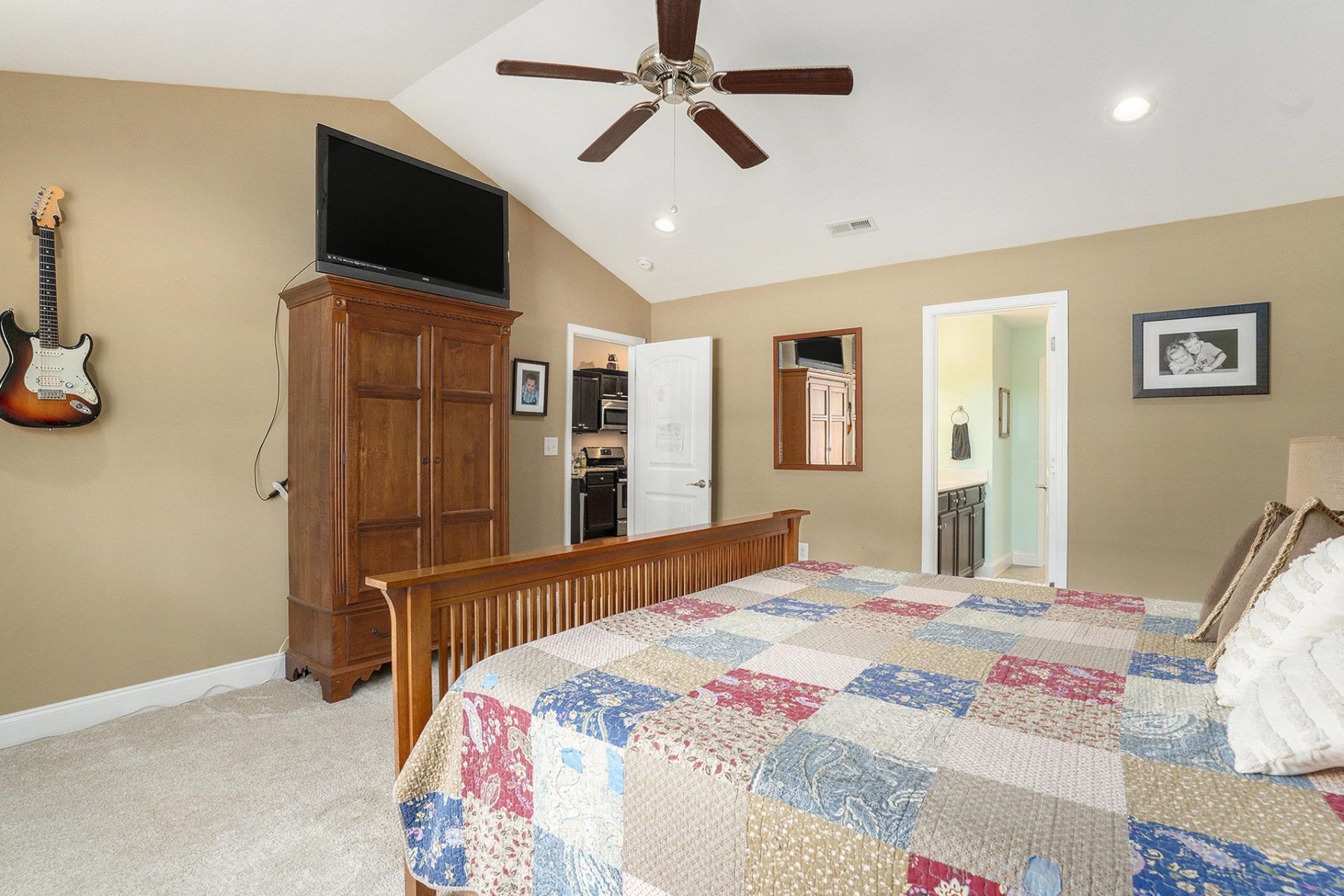 500 Cloverfield Ln.  Photo 17
