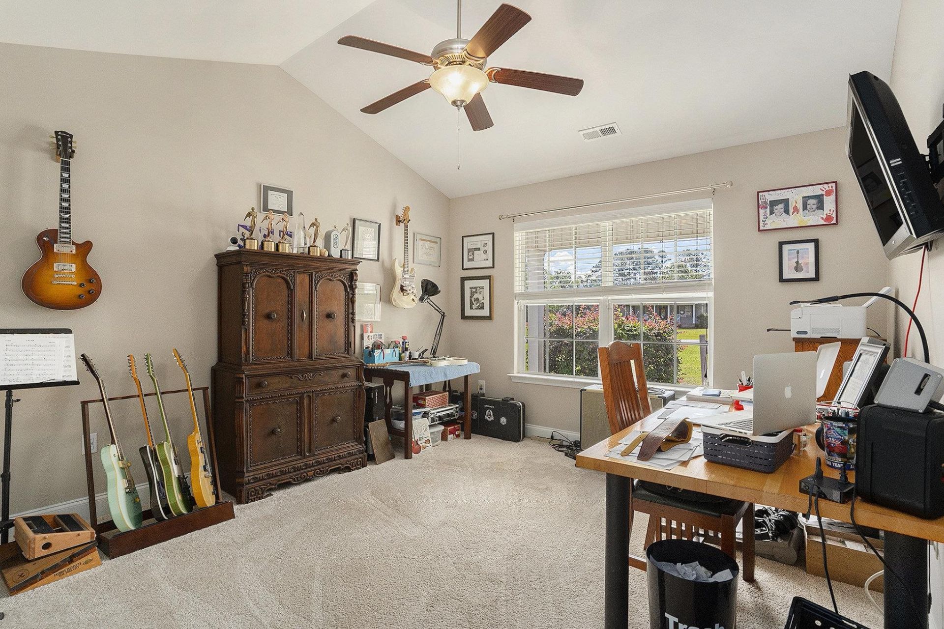 500 Cloverfield Ln.  Photo 21