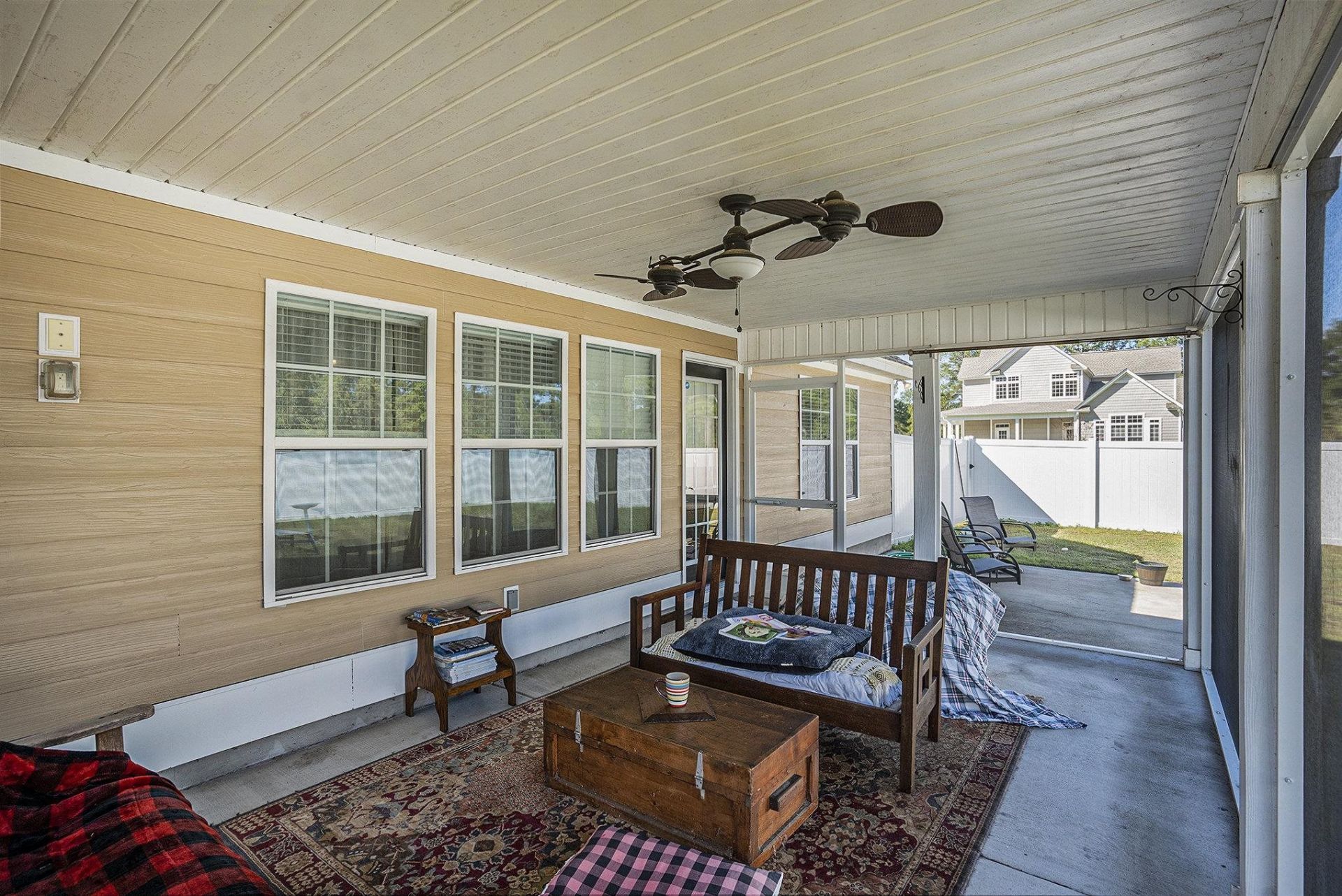 500 Cloverfield Ln.  Photo 32