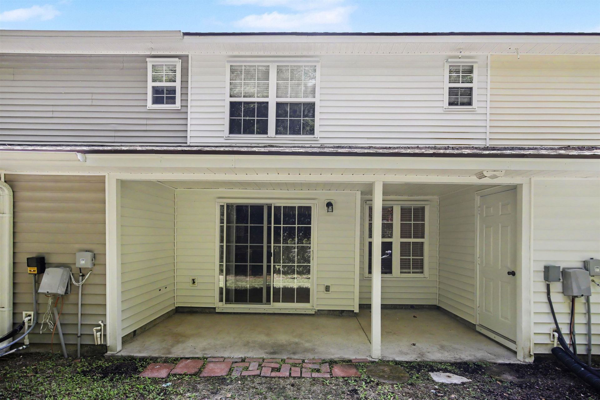 1043 Penny Ln. Photo 33